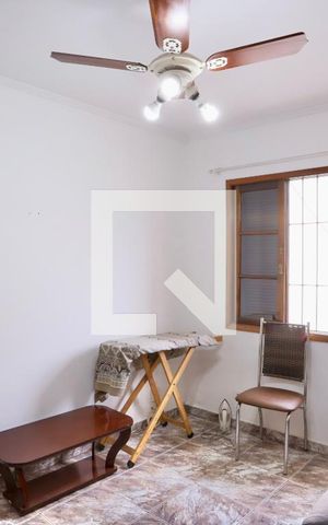Casa à venda com 120m², 3 quartos e 2 vagas Casa à venda com 120m², 3 quartos e 2 vagasQuarto 2