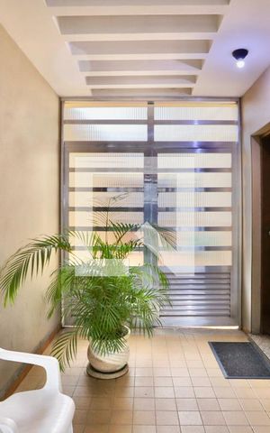 Casa à venda com 120m², 3 quartos e 2 vagas Casa à venda com 120m², 3 quartos e 2 vagasCorredor