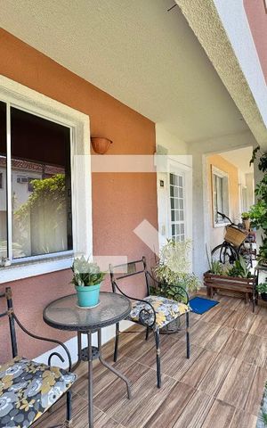 Casa de condomínio à venda com 85m², 3 quartos e 1 vaga Casa de condomínio à venda com 85m², 3 quartos e 1 vagaÁrea externa