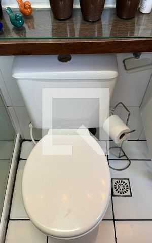 Casa de condomínio à venda com 85m², 3 quartos e 1 vaga Casa de condomínio à venda com 85m², 3 quartos e 1 vagaSuíte - Banheiro