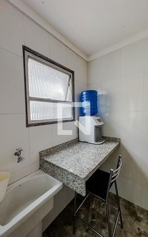 Apartamento à venda com 147m², 3 quartos e 1 vagaÁrea de Serviço