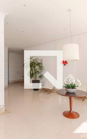 Apartamento à venda com 130m², 3 quartos e 2 vagas Apartamento à venda com 130m², 3 quartos e 2 vagasÁrea comum - Hall