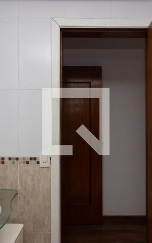 Casa à venda com 128m², 3 quartos e 1 vaga Casa à venda com 128m², 3 quartos e 1 vagaBanheiro da Suíte