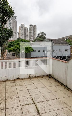 Casa à venda com 365m², 8 quartos e 4 vagas Casa à venda com 365m², 8 quartos e 4 vagasVaranda da Sala 2
