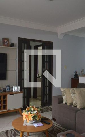 Casa à venda com 186m², 2 quartos e 3 vagasSala