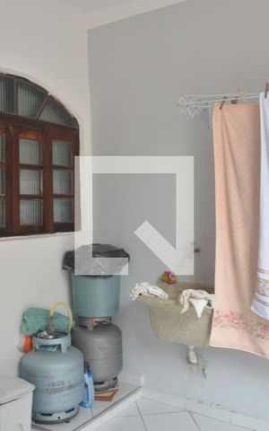 Casa à venda com 186m², 2 quartos e 3 vagasÁrea de Serviço