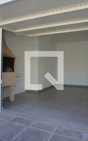 Casa para alugar com 100m², 2 quartos e 1 vagaGaragem