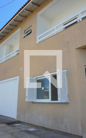 Casa para alugar com 100m², 2 quartos e 1 vagaFachada