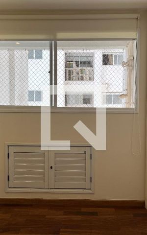 Apartamento à venda com 230m², 4 quartos e 3 vagasEscritório