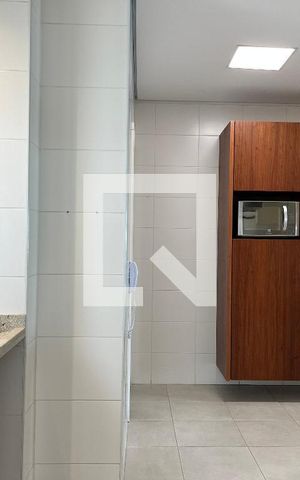 Apartamento à venda com 230m², 4 quartos e 3 vagasCozinha