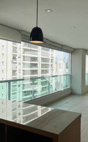 Apartamento à venda com 230m², 4 quartos e 3 vagasVaranda gourmet