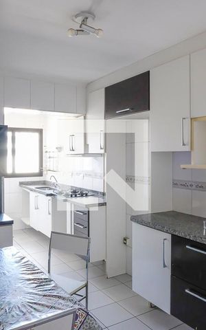 Apartamento para alugar com 255m², 3 quartos e 2 vagasCozinha