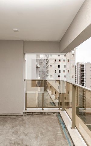 Apartamento à venda com 111m², 2 quartos e 2 vagas Apartamento à venda com 111m², 2 quartos e 2 vagasVaranda