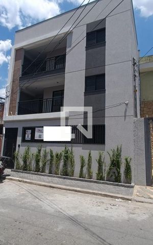Apartamento à venda com 40m², 2 quartos e sem vaga Apartamento à venda com 40m², 2 quartos e sem vagaFachada