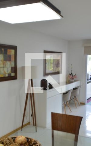 Apartamento à venda com 185m², 2 quartos e 2 vagasSala
