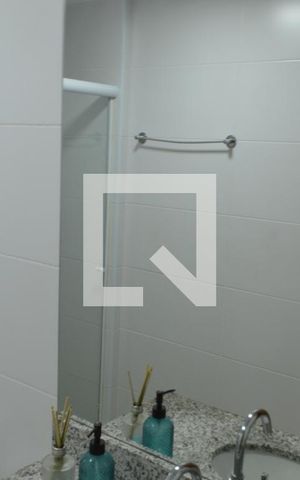 Apartamento à venda com 185m², 2 quartos e 2 vagasBanheiro da Suíte 2