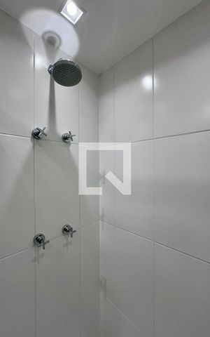 Casa para alugar com 26m², 1 quarto e sem vaga Casa para alugar com 26m², 1 quarto e sem vagaBanheiro