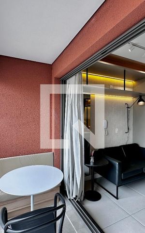 Casa para alugar com 26m², 1 quarto e sem vaga Casa para alugar com 26m², 1 quarto e sem vagaSacada
