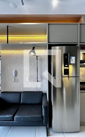Casa para alugar com 26m², 1 quarto e sem vaga Casa para alugar com 26m², 1 quarto e sem vagaSala
