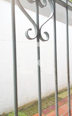 Casa à venda com 100m², 2 quartos e 2 vagasQuarto 2 - Vista
