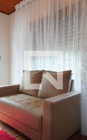 Casa à venda com 100m², 2 quartos e 2 vagasSala