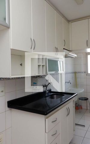 Apartamento à venda com 49m², 2 quartos e 1 vaga Apartamento à venda com 49m², 2 quartos e 1 vagaCozinha e Área de Serviço
