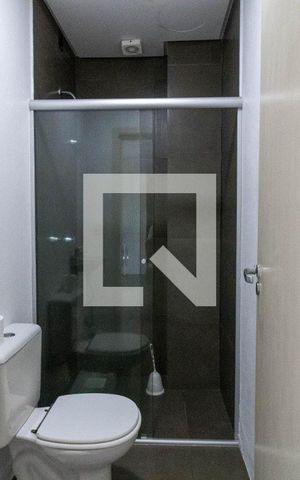 Casa à venda com 300m², 3 quartos e 2 vagas Casa à venda com 300m², 3 quartos e 2 vagasBanheiro 2