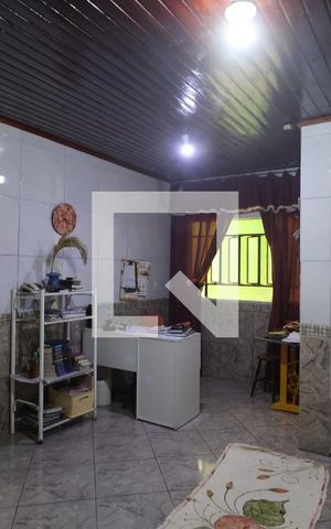 Casa à venda com 239m², 4 quartos e 3 vagasHall de entrada
