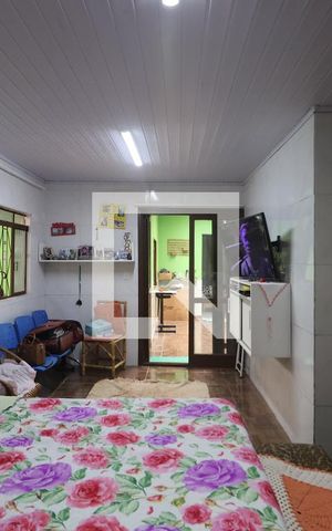 Casa à venda com 239m², 4 quartos e 3 vagasSuíte