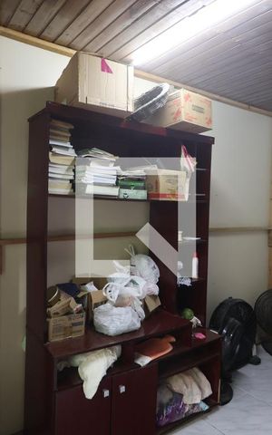 Casa à venda com 239m², 4 quartos e 3 vagasQuarto 2