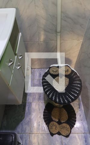 Casa à venda com 239m², 4 quartos e 3 vagasLavabo