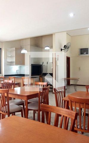 Apartamento à venda com 85m², 2 quartos e 1 vagaÁrea Comum - Salão de Festas