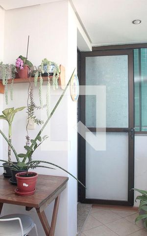 Apartamento à venda com 85m², 2 quartos e 1 vagaÁrea Churrasqueira