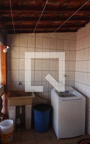 Casa à venda com 161m², 3 quartos e 2 vagasÁrea de Serviço