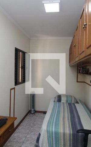 Casa à venda com 161m², 3 quartos e 2 vagasQuarto 3