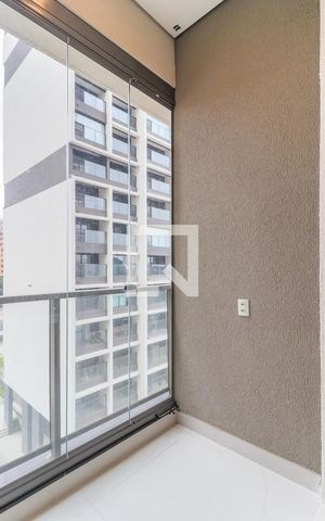 Studio para alugar com 27m², 1 quarto e sem vaga Studio para alugar com 27m², 1 quarto e sem vagaVaranda