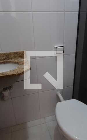 Casa de condomínio à venda com 91m², 3 quartos e 2 vagasBanheiro Social