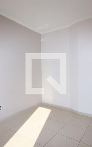 Casa de condomínio à venda com 91m², 3 quartos e 2 vagasSuíte
