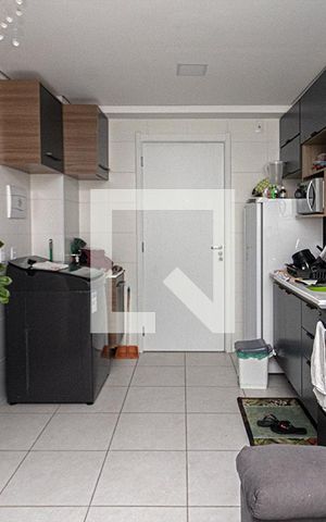 Apartamento para alugar com 32m², 2 quartos e sem vaga Apartamento para alugar com 32m², 2 quartos e sem vagasala, cozinha e área de serviço compartilhadas_3