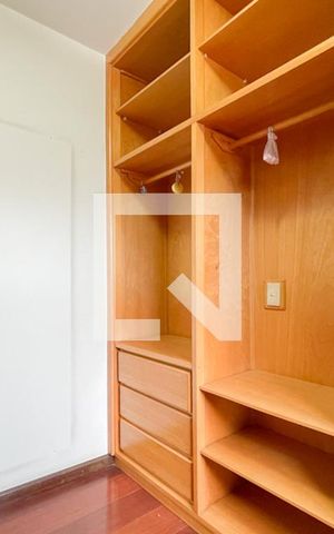 Apartamento para alugar com 92m², 3 quartos e 1 vaga Apartamento para alugar com 92m², 3 quartos e 1 vagaQuarto 3