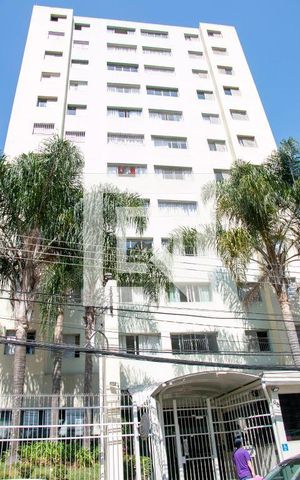 Apartamento para alugar com 92m², 3 quartos e 1 vaga Apartamento para alugar com 92m², 3 quartos e 1 vagaFachada