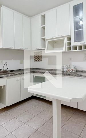 Apartamento para alugar com 92m², 3 quartos e 1 vaga Apartamento para alugar com 92m², 3 quartos e 1 vagaCozinha