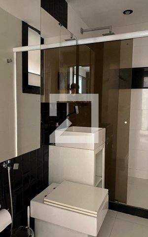 Apartamento à venda com 160m², 3 quartos e 2 vagas Apartamento à venda com 160m², 3 quartos e 2 vagasBanheiro social