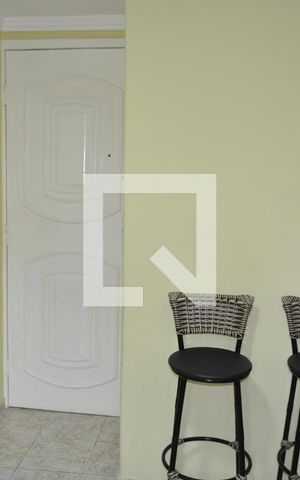 Apartamento à venda com 38m², 1 quarto e sem vagaSala