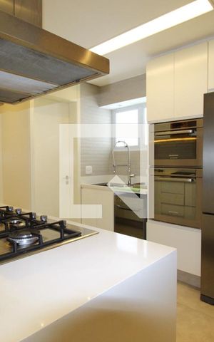 Apartamento para alugar com 120m², 2 quartos e 1 vagaCozinha