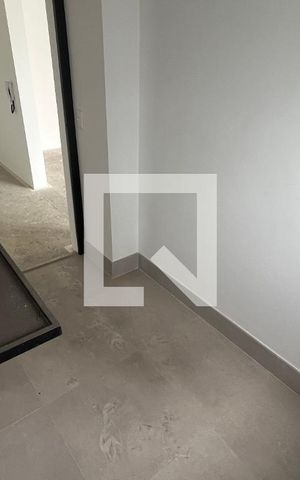 Apartamento à venda com 127m², 3 quartos e 2 vagas Apartamento à venda com 127m², 3 quartos e 2 vagasÁrea de Serviço