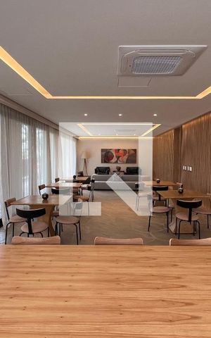 Apartamento à venda com 127m², 3 quartos e 2 vagas Apartamento à venda com 127m², 3 quartos e 2 vagasSalão de Festas