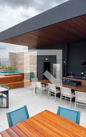 Apartamento à venda com 127m², 3 quartos e 2 vagas Apartamento à venda com 127m², 3 quartos e 2 vagasChurrasqueira