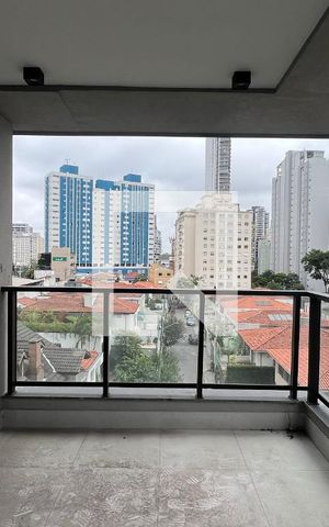 Apartamento à venda com 127m², 3 quartos e 2 vagas Apartamento à venda com 127m², 3 quartos e 2 vagasVaranda da Sala