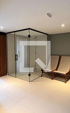 Apartamento à venda com 127m², 3 quartos e 2 vagas Apartamento à venda com 127m², 3 quartos e 2 vagasSaúna